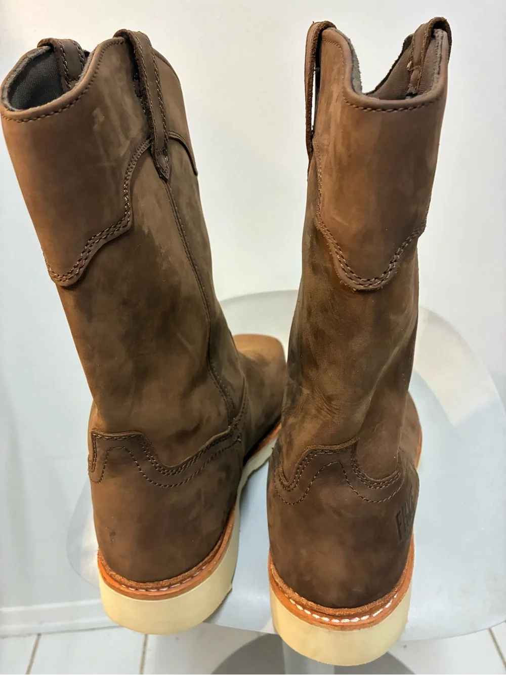 Frye classic western